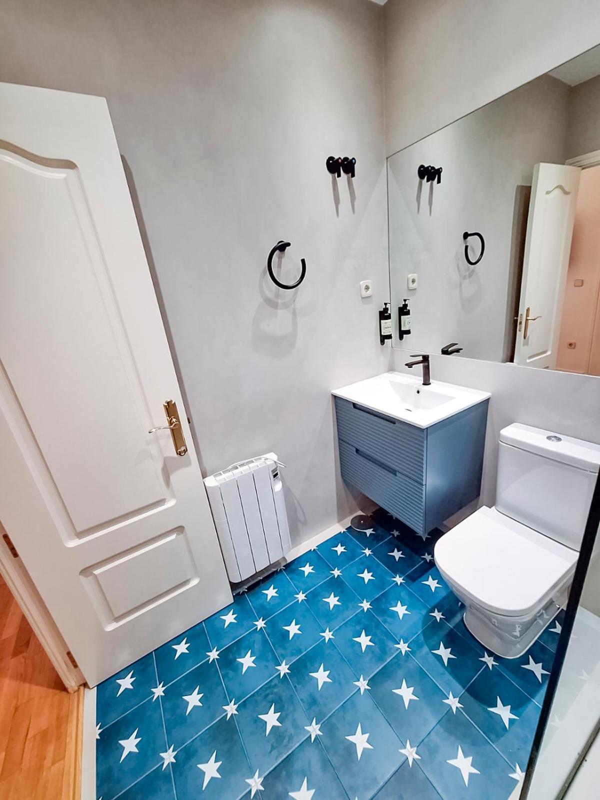 Charming Fuencarral III - Estancias Temporales Madrid Ngoại thất bức ảnh